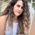 רגע של הקשבה