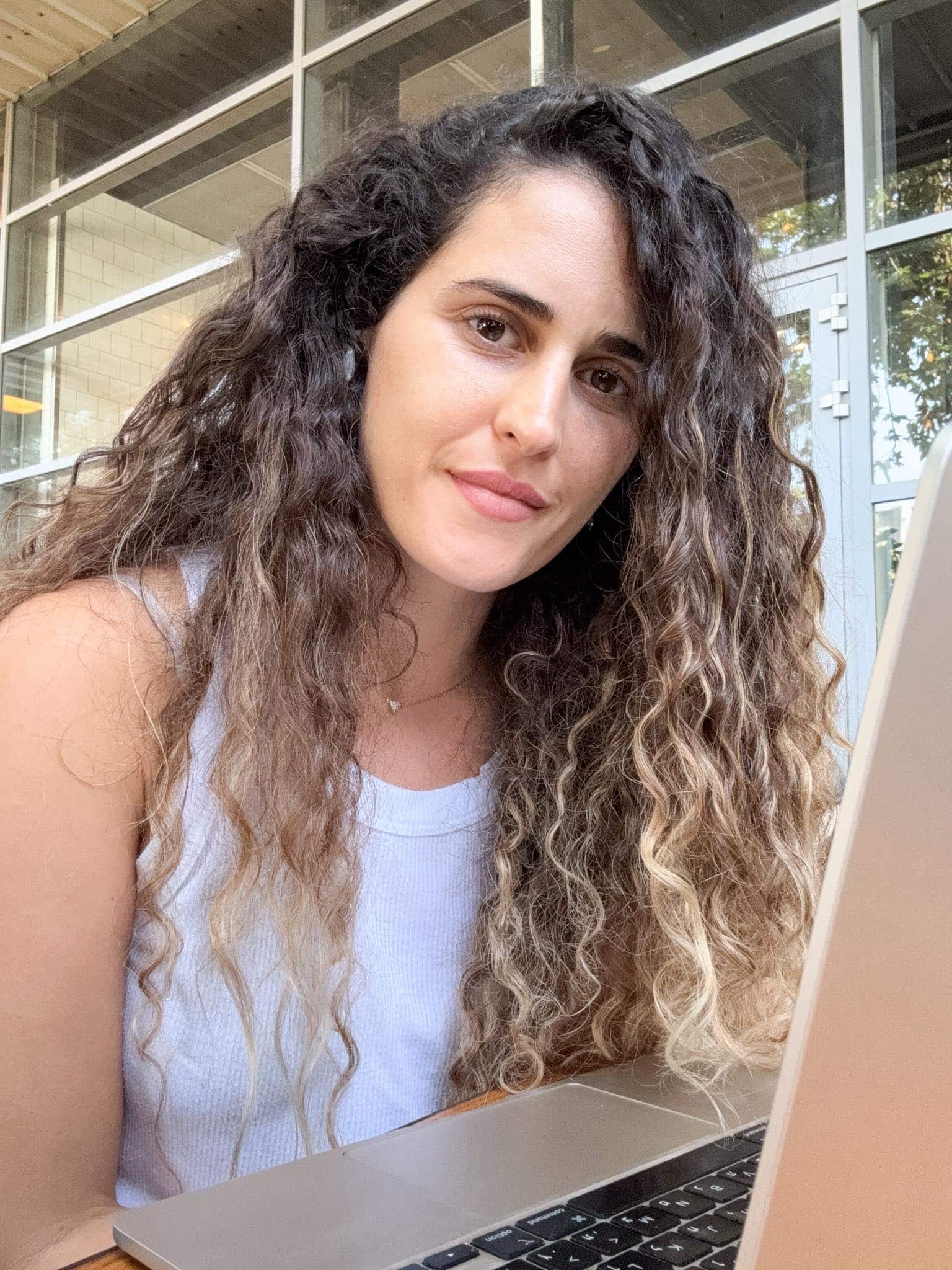 רגע של הקשבה